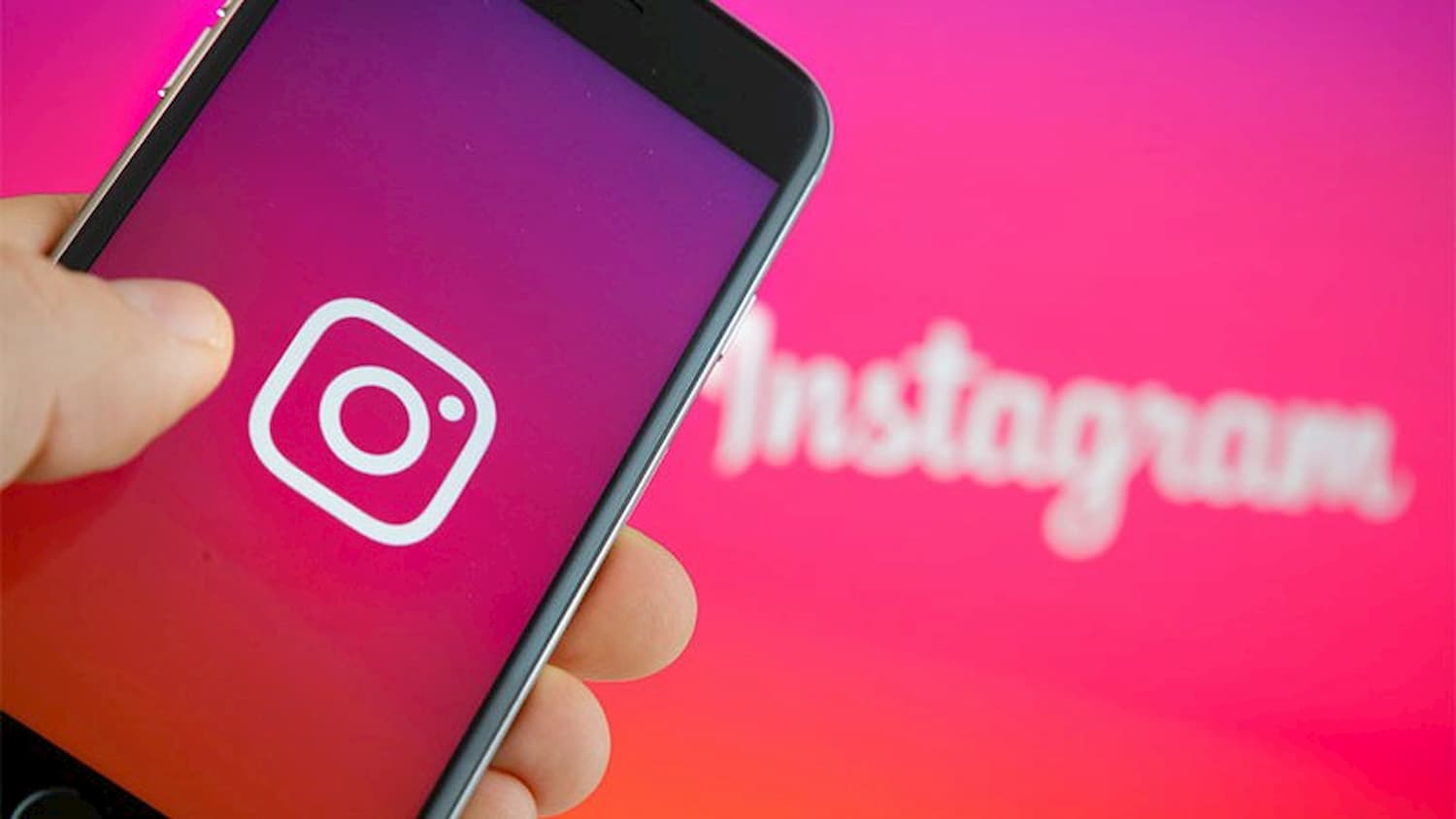 O aplicativo conecta à sua conta do instagram e <p><span>rankeia</span></p> as nove melhores postagens do ano do seu perfil.