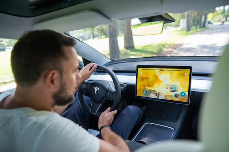 Estagnação Elétrica: Os Desafios dos Novos Modelos Tesla